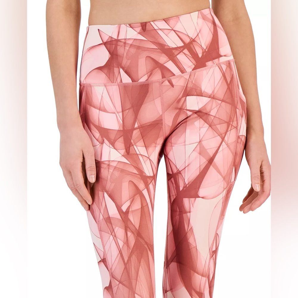 NWT Petite Women's Swirling Smoke 7/8 Leggings PL - Picture 4 of 5